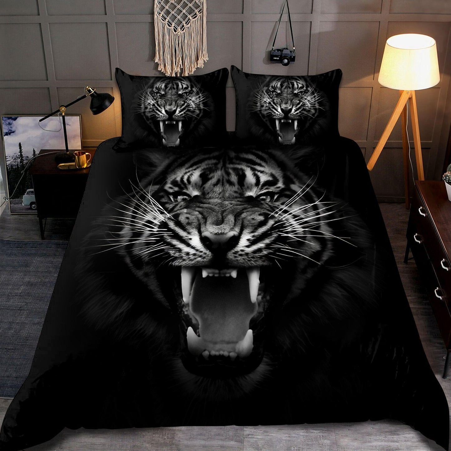 The Tiger Back And White Bedding Set DQB08202004