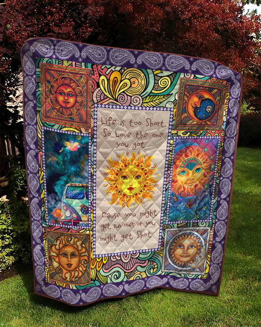 Premium All Over Printed Hippie Sun And Moon Quilt MEI