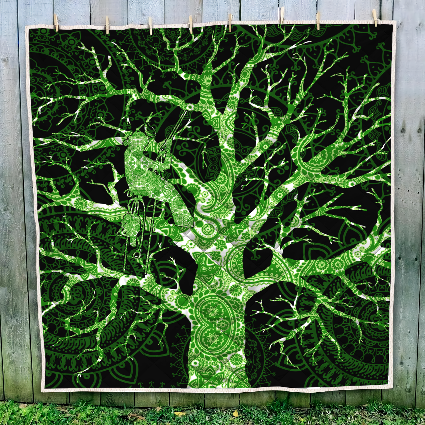 Premium All Over  Printed Arborist Logger Lumberjack Quilt MEI