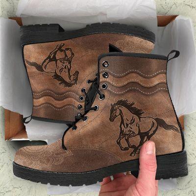 Love Horse Leather Boots For Men And Women TN