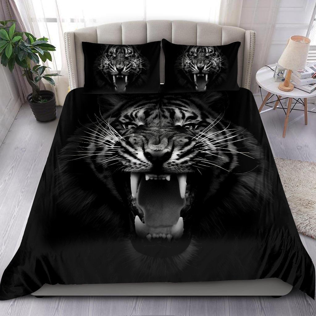 The Tiger Back And White Bedding Set DQB08202004