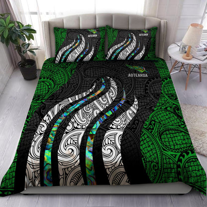 New Zealand Maori Silver Fern Bedding Set ML