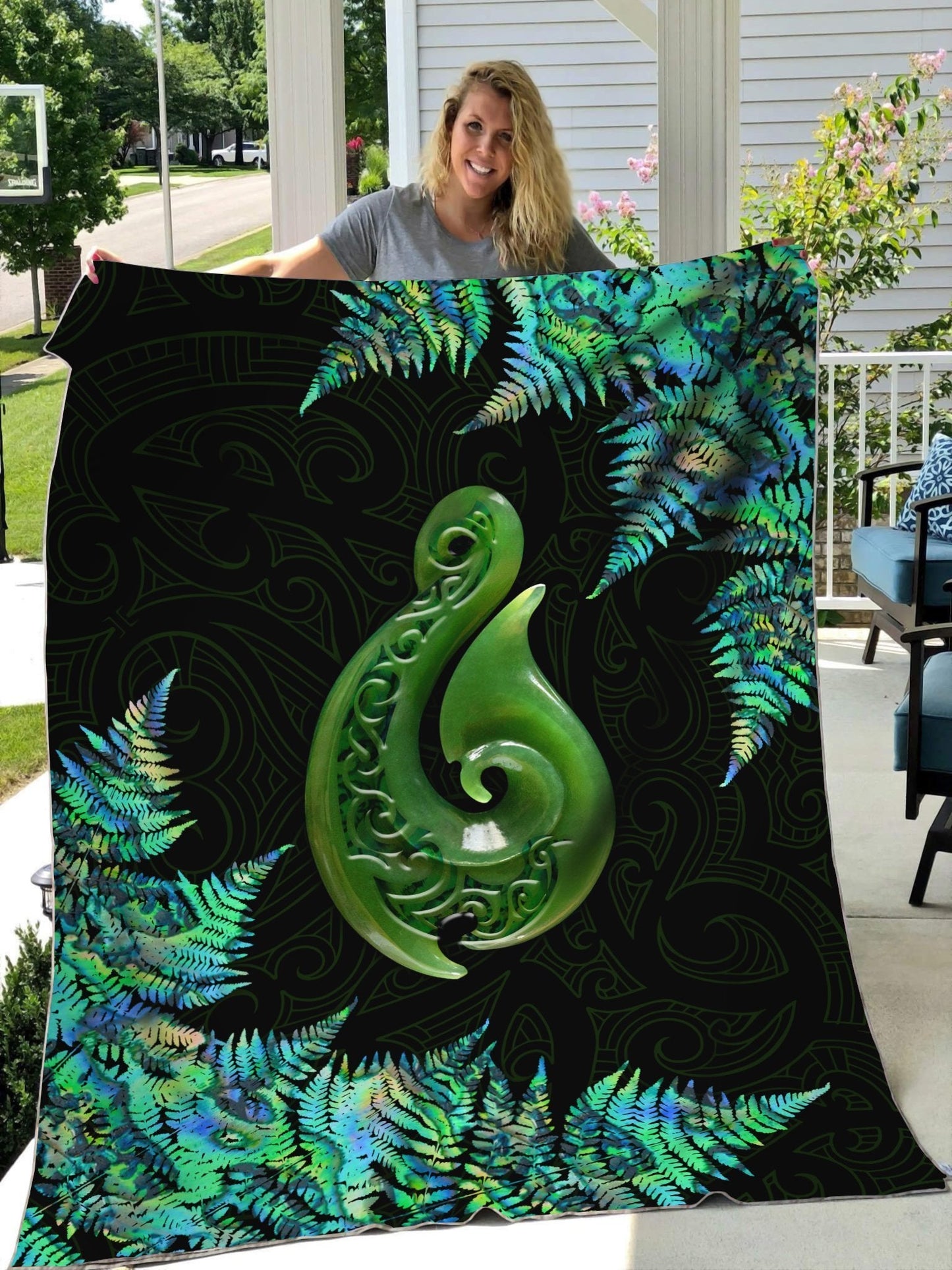New Zealand Maori Manaia Paua Shell Painting Art Quilt ML